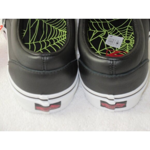 Vans Men's Classic Slip On Fangs Black True White Leather Shoes Size 9 NIB - Picture 5 of 5